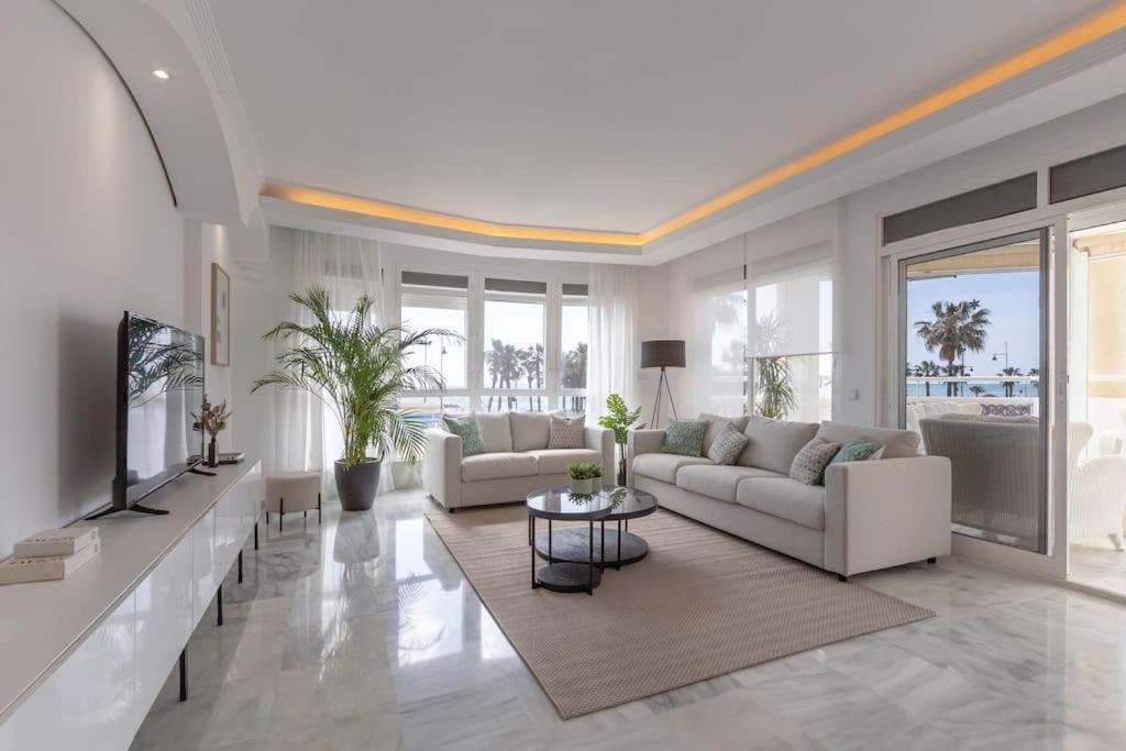 Edén Costa Lago PRIMERA LÍNEA DE MAR Torremolinos Extérieur photo