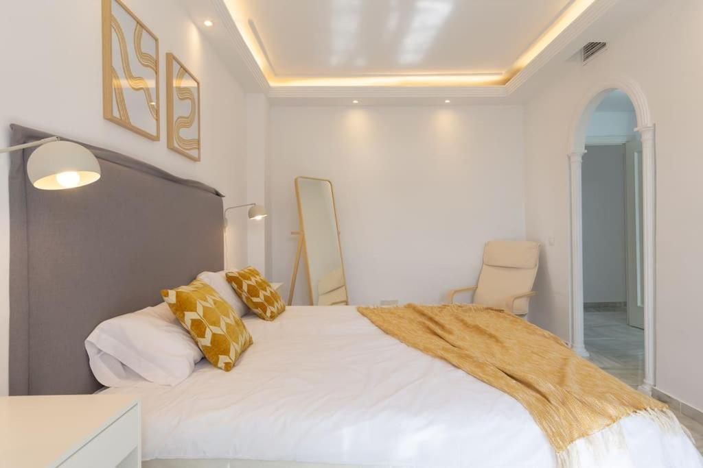 Edén Costa Lago PRIMERA LÍNEA DE MAR Torremolinos Extérieur photo
