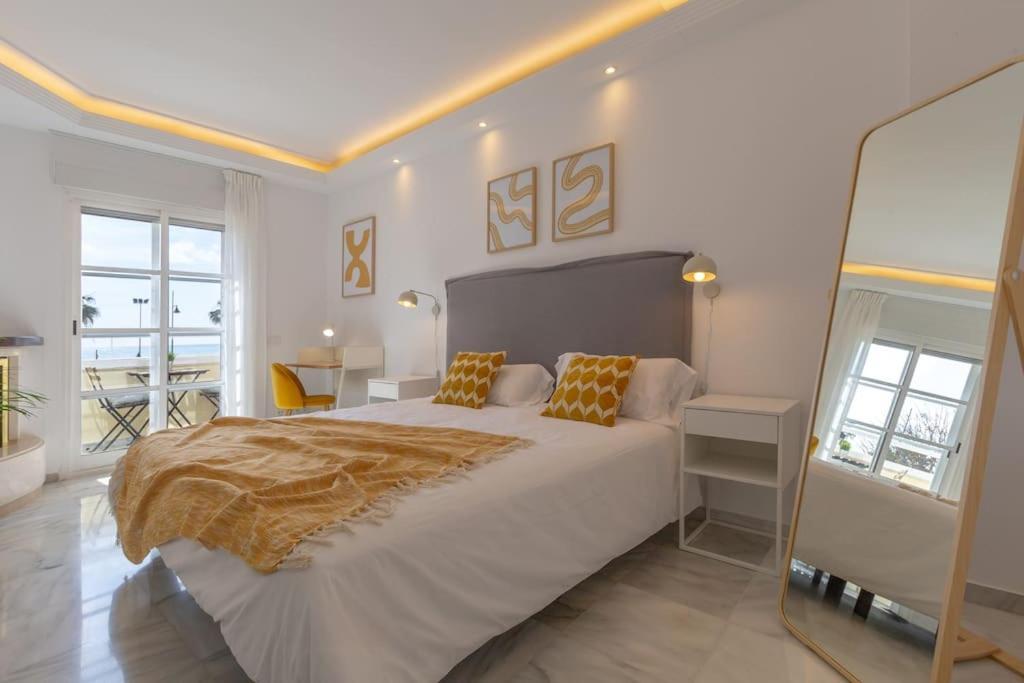 Edén Costa Lago PRIMERA LÍNEA DE MAR Torremolinos Extérieur photo