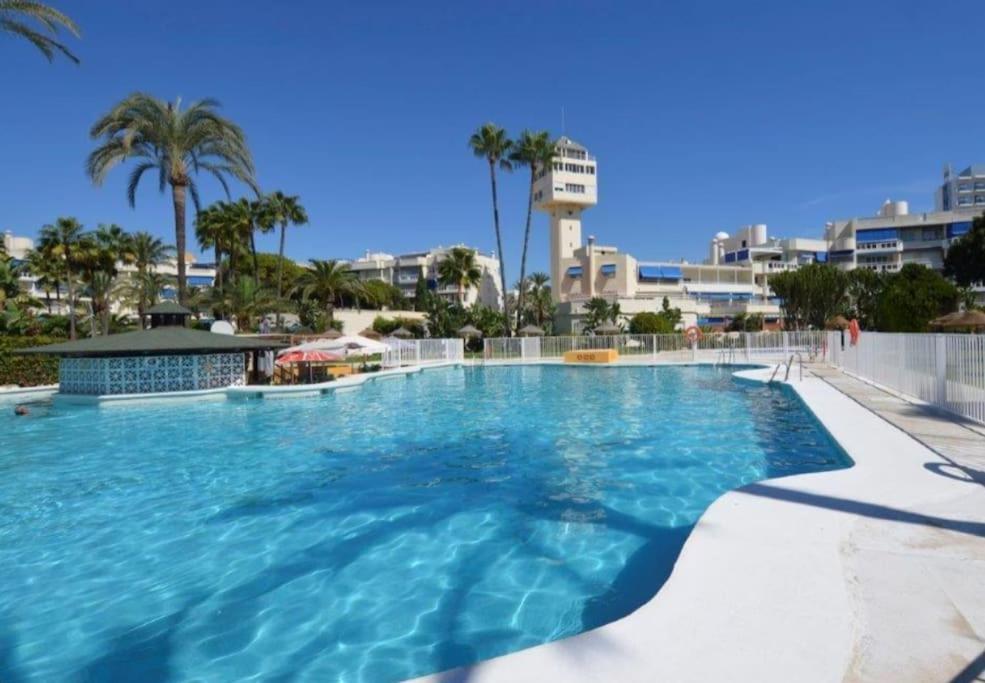 Edén Costa Lago PRIMERA LÍNEA DE MAR Torremolinos Extérieur photo
